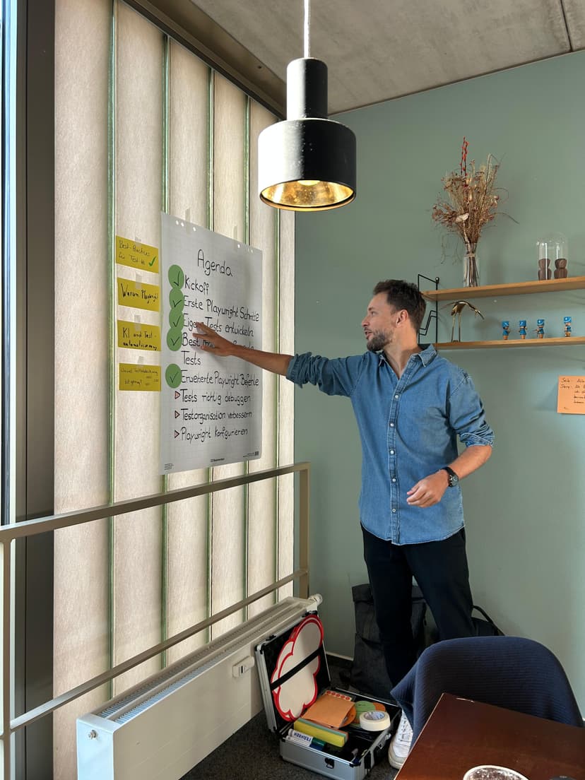 Trainer vermittelt Best Practices